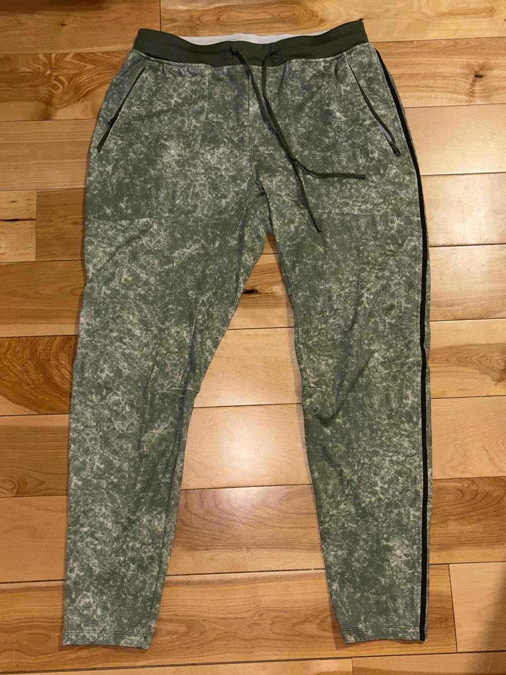 Men's Olive Green Lululemon Joggers